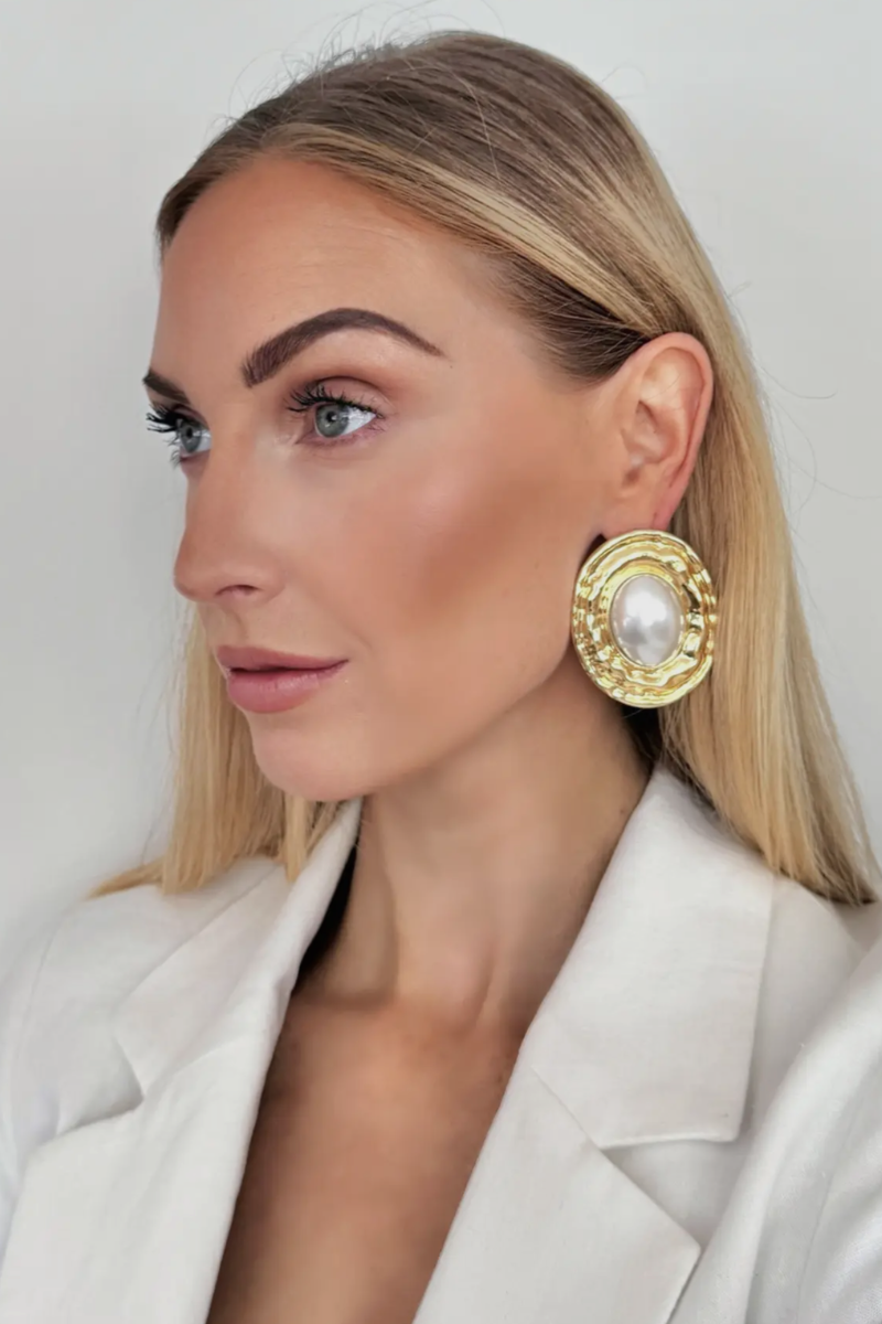 Riviera Pearl Oval Earrings II