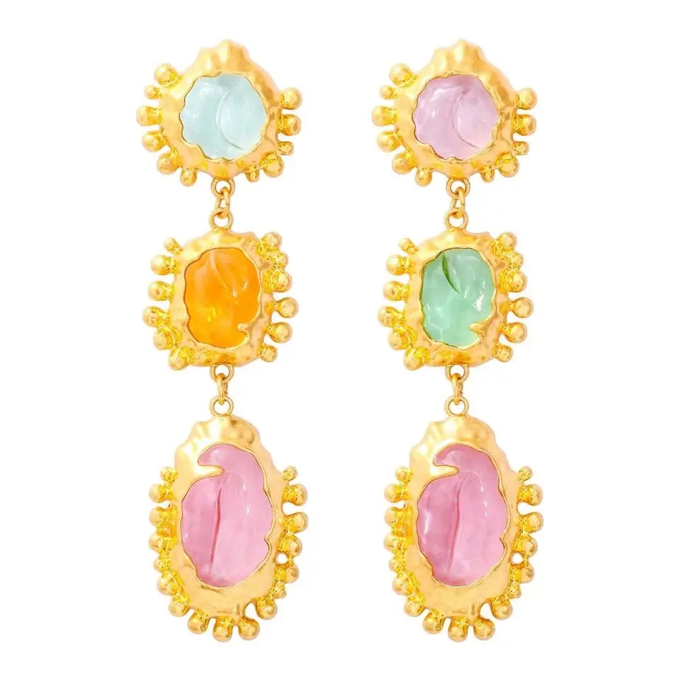 Timeless Charm earrings